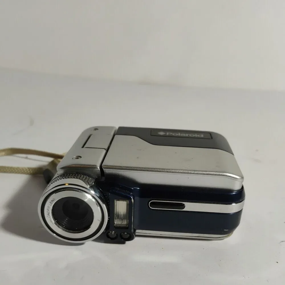 Polaroid CAA-03040S RoHS 8.31mm/F 3.0 Camcorder Parts Only Read